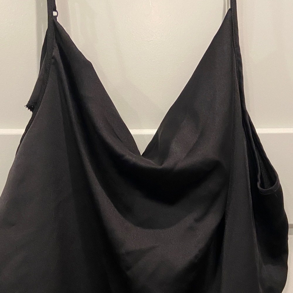 2xL SHEIN Black Sleeveless draped front blouse Top
